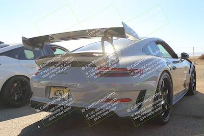 media/Nov-19-2023-Extreme Speed (Sun) [[bd0eec5490]]/Around the Pits/